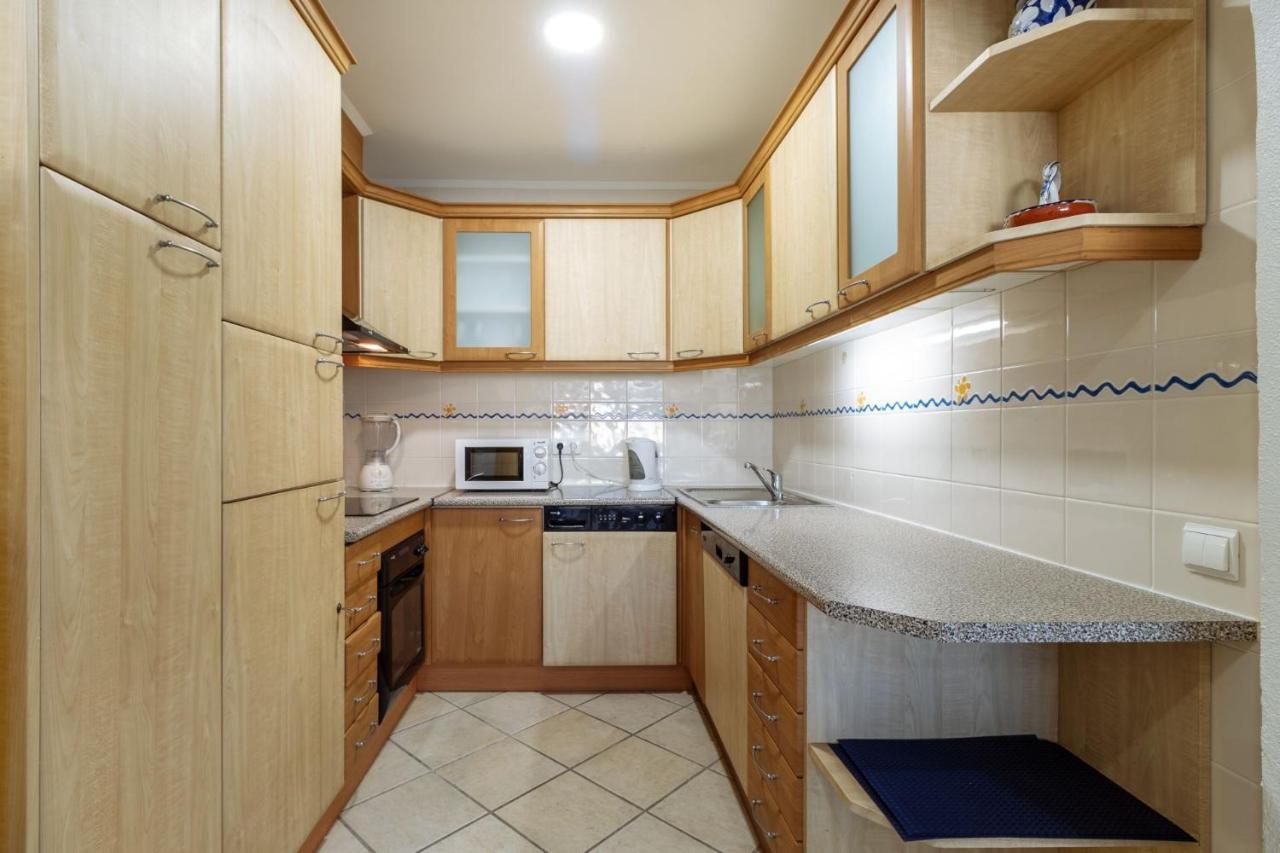 Top Renoviertes Apartment Mit Grosser Terrasse Albufeira Eksteriør bilde
